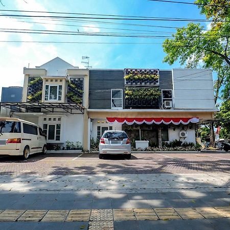 Sky Hotel Buah Batu 1 Bandung Bagian luar foto