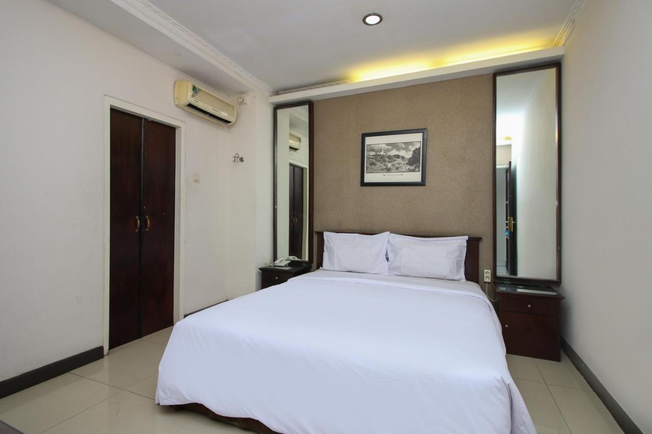 Sky Hotel Buah Batu 1 Bandung Bagian luar foto
