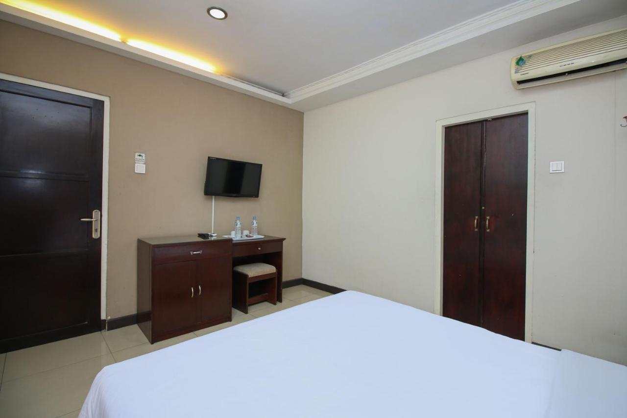 Sky Hotel Buah Batu 1 Bandung Bagian luar foto