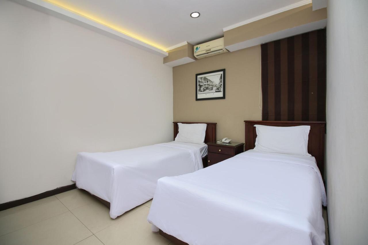 Sky Hotel Buah Batu 1 Bandung Bagian luar foto