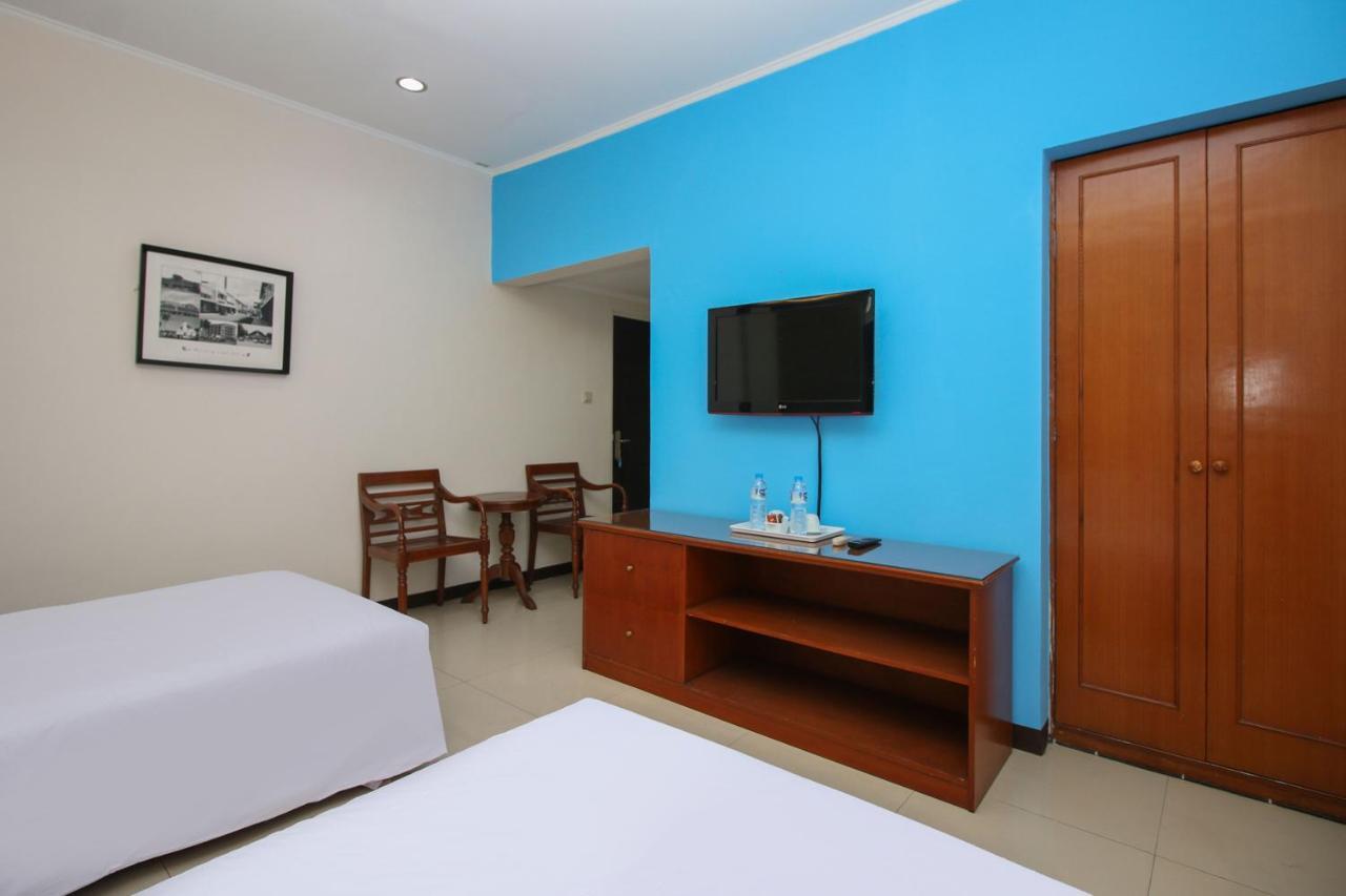 Sky Hotel Buah Batu 1 Bandung Bagian luar foto